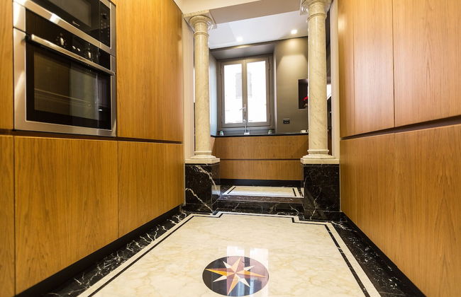 Amazing View Colosseo - Photo 21