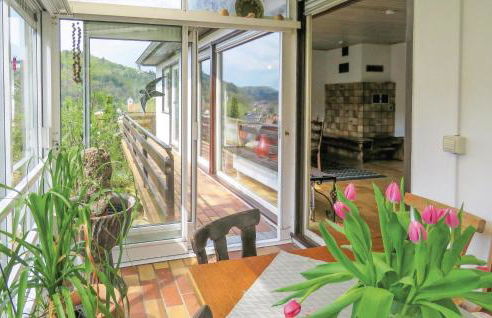 Stunning Apartment In Hinterweidenthal - Foto 1