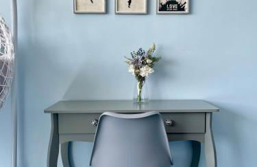 Stunning Charmouth Property with Bay views! - Photo 20