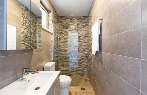 Blue Horizon Luxury Villas - Photo 11