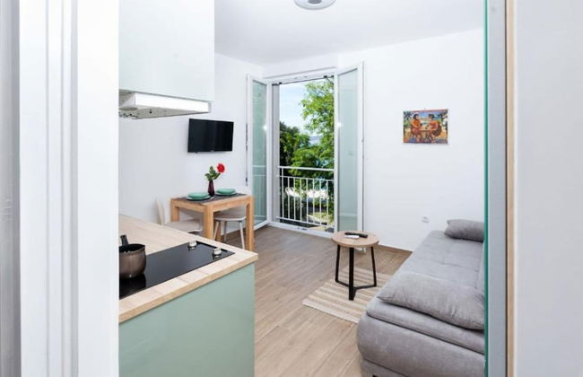 Romantic Studio in Zadar With City and Garden Views - Photo 8