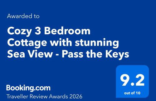 Cozy 3 Bedroom Cottage with stunning Sea View - Pass the Keys - Foto 6