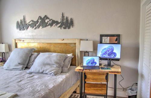 Dogs OK! Prime Home Base minutes to Downtown and Trails - Foto 27