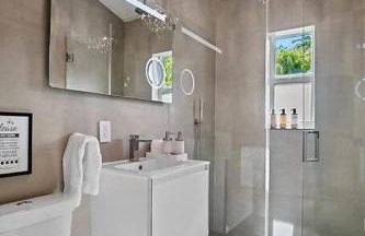 Breathtaking Pool Home and Backyard by Wilton Mnrs - Foto 75