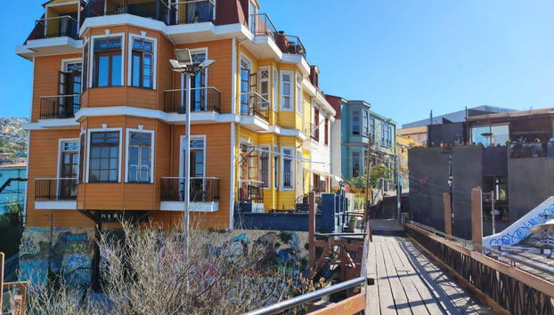 See the colorful houses of this city
