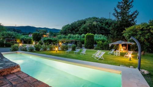 Entire Villa with Private Swimming Pool - Foto 4