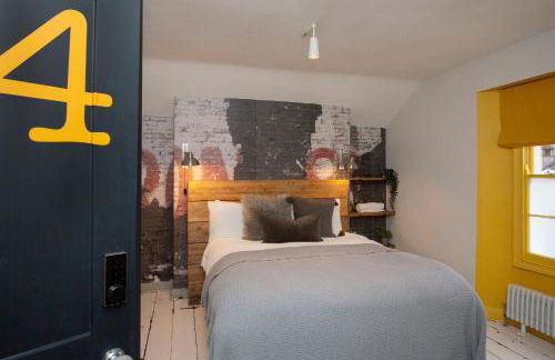 Stag & Hen Retreat - Walk to Nightlife - Sleeps 16 - Foto 43