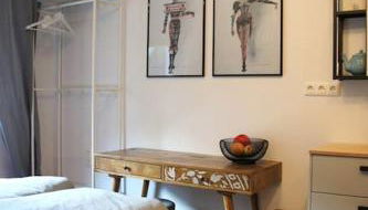 Ruhiges Apartment & Veranda mit guter Anbindung - Foto 4