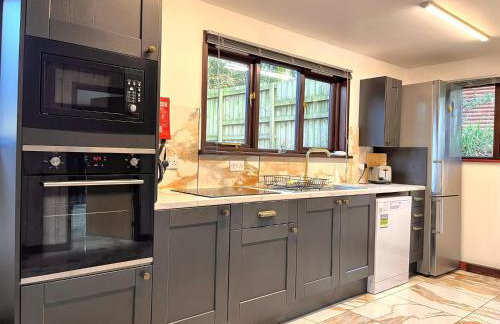 Primrose 15-Kaowood-Hot Tub-Pet friendly-Tenby - Foto 4