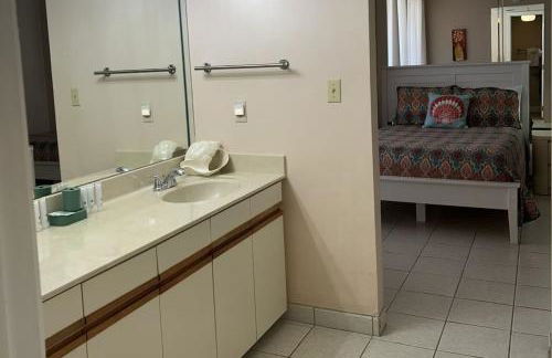 Oh Buoy! Catch the Breeze at This Beachfront Escape! Sleeps 8! - Foto 8