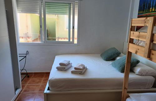 Precioso apartamento con piscina y garage - Foto 47