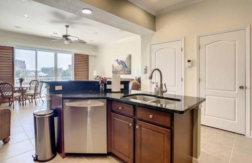 Clearwater Penthouse 5 min Beach walk Heated Pool - Foto 6