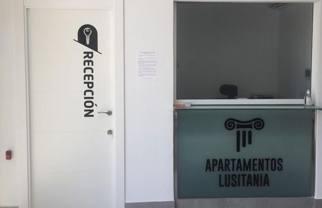 Apartamentos Lusitania - Foto 2