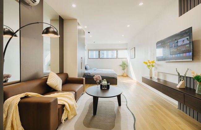 Muse Hanoi Serenity Suites - Photo 25