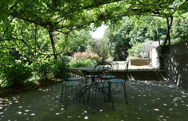 Lovely House With Grass Garden, Shared Swimmingpool, Next to the River Ardeche - Foto 46