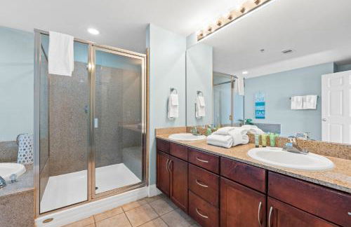 Laketown Wharf Resort #1321 by Book That Condo - Foto 68