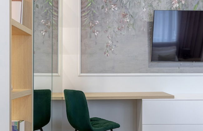 Luxury Piata Romana 2BR Urban Sanctuary by HOLT - Foto 10