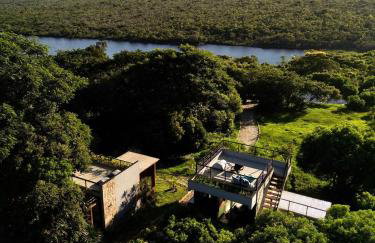 Refúgio na Lapinha com dois chalés, ideais para casal, família ou pequeno grupo de amigos, com acesso privativo à lagoa, caiaques e quadra de beach tennis - Foto 3