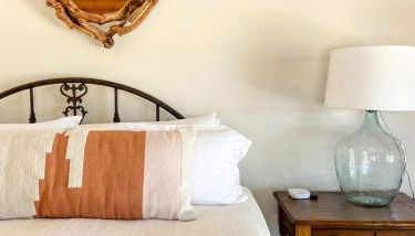 Impressive Modern Cabin with Beautiful Interior and Exterior in Ingram, Texas - Foto 4