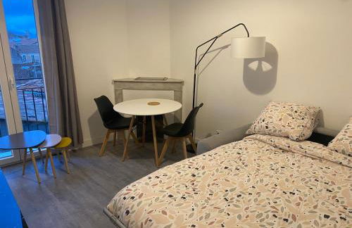 Bel appartement T1 30m2 centre historique Aubagne - Foto 2