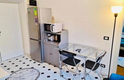 Cozy 2 bedroom flat 5 minutes walk from station - Foto 12