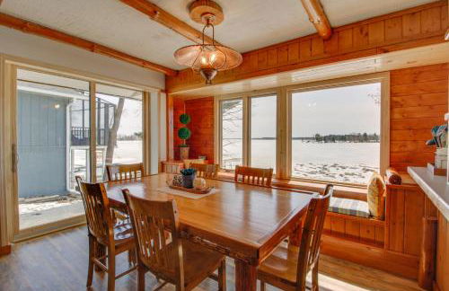 Away at Moose Bay Breezy Point Gem with Game Room - Foto 9