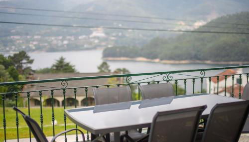 Gerês Country Stays- FLOR - Comfort and tranquility with a stunning view - Foto 1