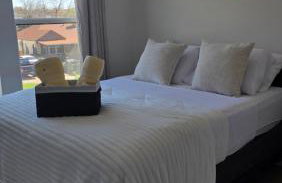 New Luxury 5BR 7BD Home Near Airport, Sleeps 10 plus - Foto 60