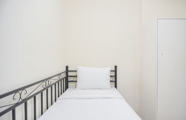 Homey And Comfortable 2Br Tifolia Apartment - Photo 5