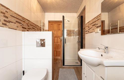 Chata Nad Jeziorem Czorsztyńskim Jaquzzi zewnętrzne Linia brzegowa Kameralne miejsce bez sąsiadów - Foto 26