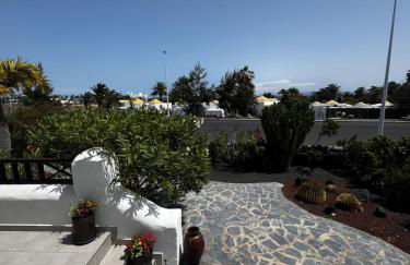 Villa privada con jardín,2 dormitorios - Photo 5