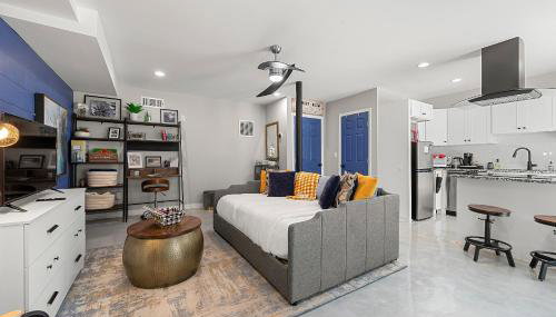 The Rhitreat, Studio, 10 Min Downtown & Airport - Foto 5