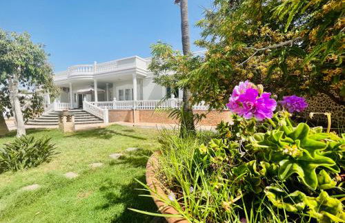 Kishni, peaceful and luxury suite villa - Foto 4