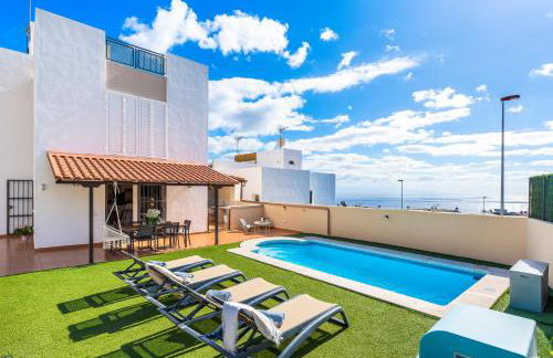 Villa Trueno Refugio de Lujo con Piscina Climatizada y Vistas - Foto 1