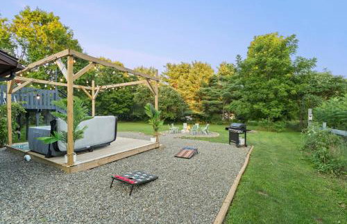 Near Ithaca!Hot Tub! LRG Home!Sleeps 14! Dogs ok! - Foto 37