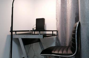 Affluent Living Property perfect for contractors & individuals Free Parking - Foto 26