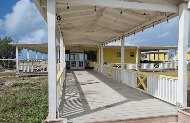 Charming 1-bed Cottage in Codrington - Foto 17