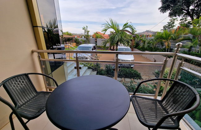 Eric Wilkins Apartments - Photo 68