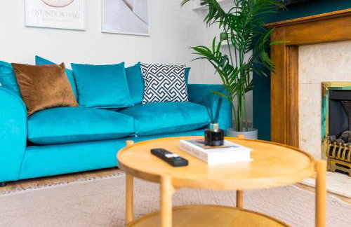 3 Bedroom House - Garden - Parking - Interior Designed - Netflix - Wifi - 52H - Foto 50