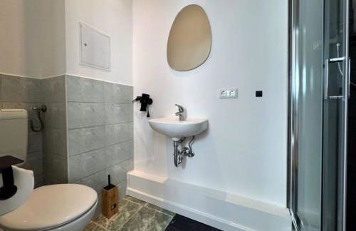 HolidayHome Apartments l Spacious Luxury Apartment in Prenzlauer Berg - Photo 34