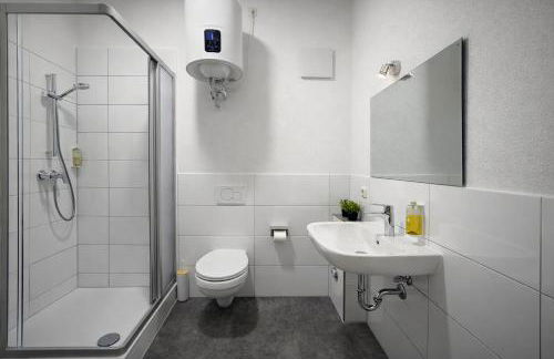 RAHA Apartments - Modernes Studio-Apartment - HBF - Privat Parkplatz - Foto 25
