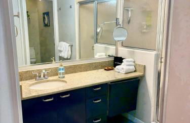 Heart of The Villages, Near Sumter Landing! 2BR-2BA New Golf Cart-Guest IDs included! - Foto 8