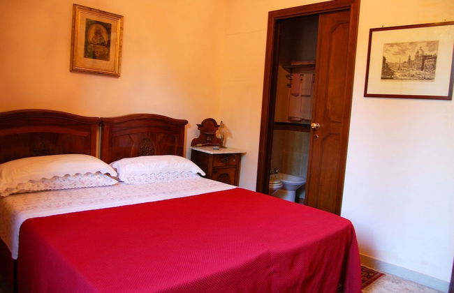 Stunning private villa for 8 guests with WIFI, private pool, TV, terrace, pets allowed and parking - Foto 2