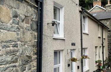 Glanywerydd Cottage - Foto 1