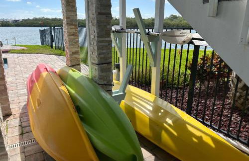 Guest suite - Waterfront -Pool & Hot tub- Walk to Beach - Foto 28