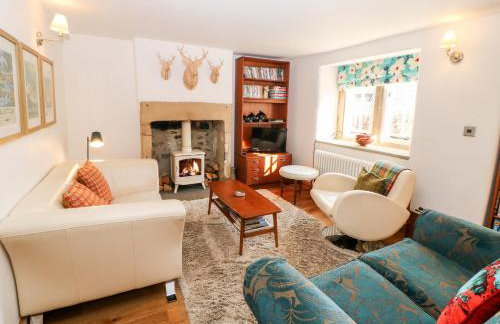 Rose Cottage - Photo 3