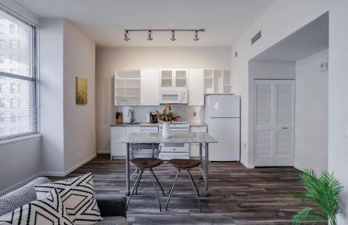 CozySuites at Sky Central - Foto 76