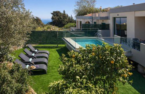 Villa Iris - Photo 2