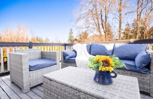 Brier 5BR Retreat w Pool Table Deck Central AC - Foto 43