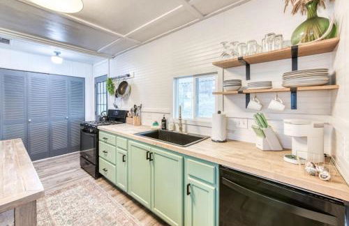 Yosemite Boho Bungalow, Pet Friendly & Mtn Views! - Foto 7